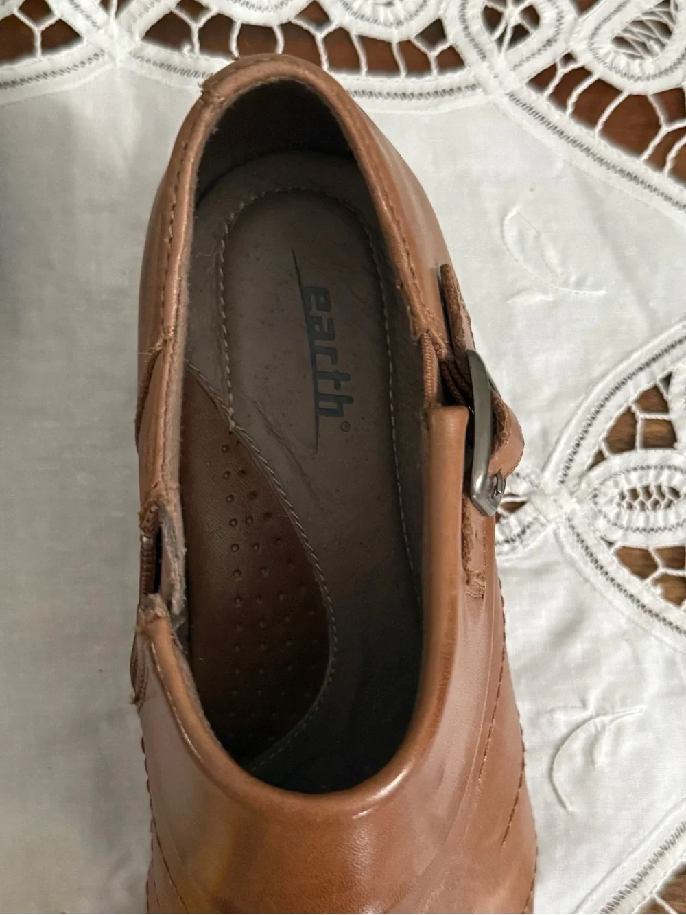 Earth dawn leather